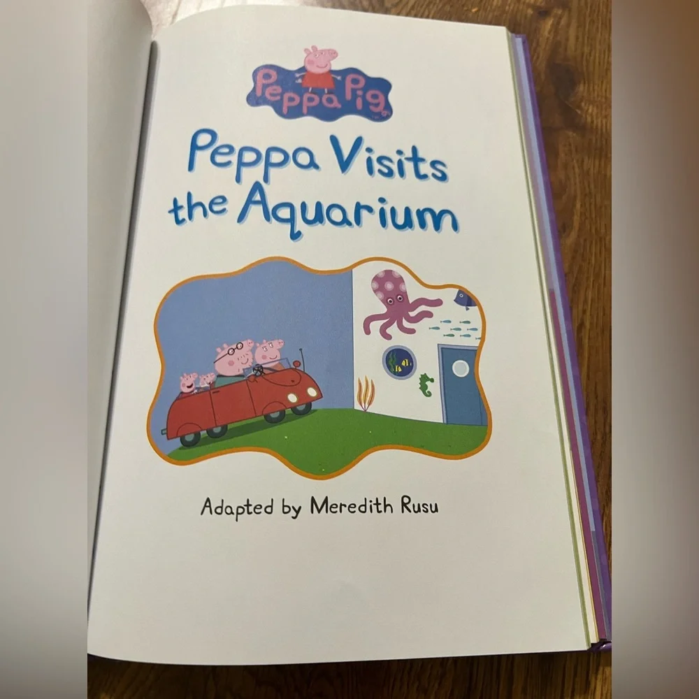 Peppa Pig Fun Around Town book set Reader Collection